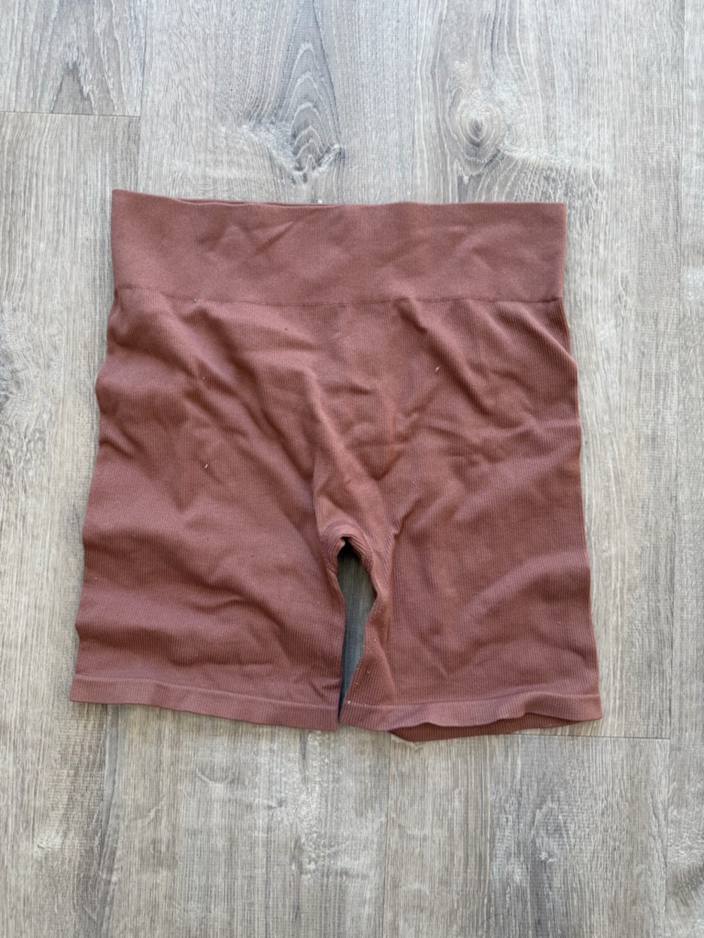 Gilly Hicks Seamless High-Rise Biker Shorts in Brown